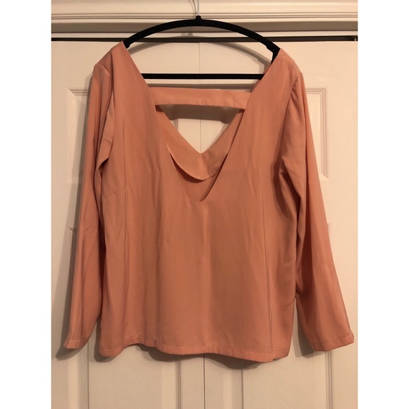 Boohoo Low-Back Shirt - BOGO 1/2 - Picture 2 of 2